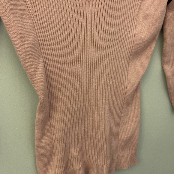 💜Philosophy Ribbed Knit 3/4 Sleeve V-Neck Top size small - Picture 3 of 8